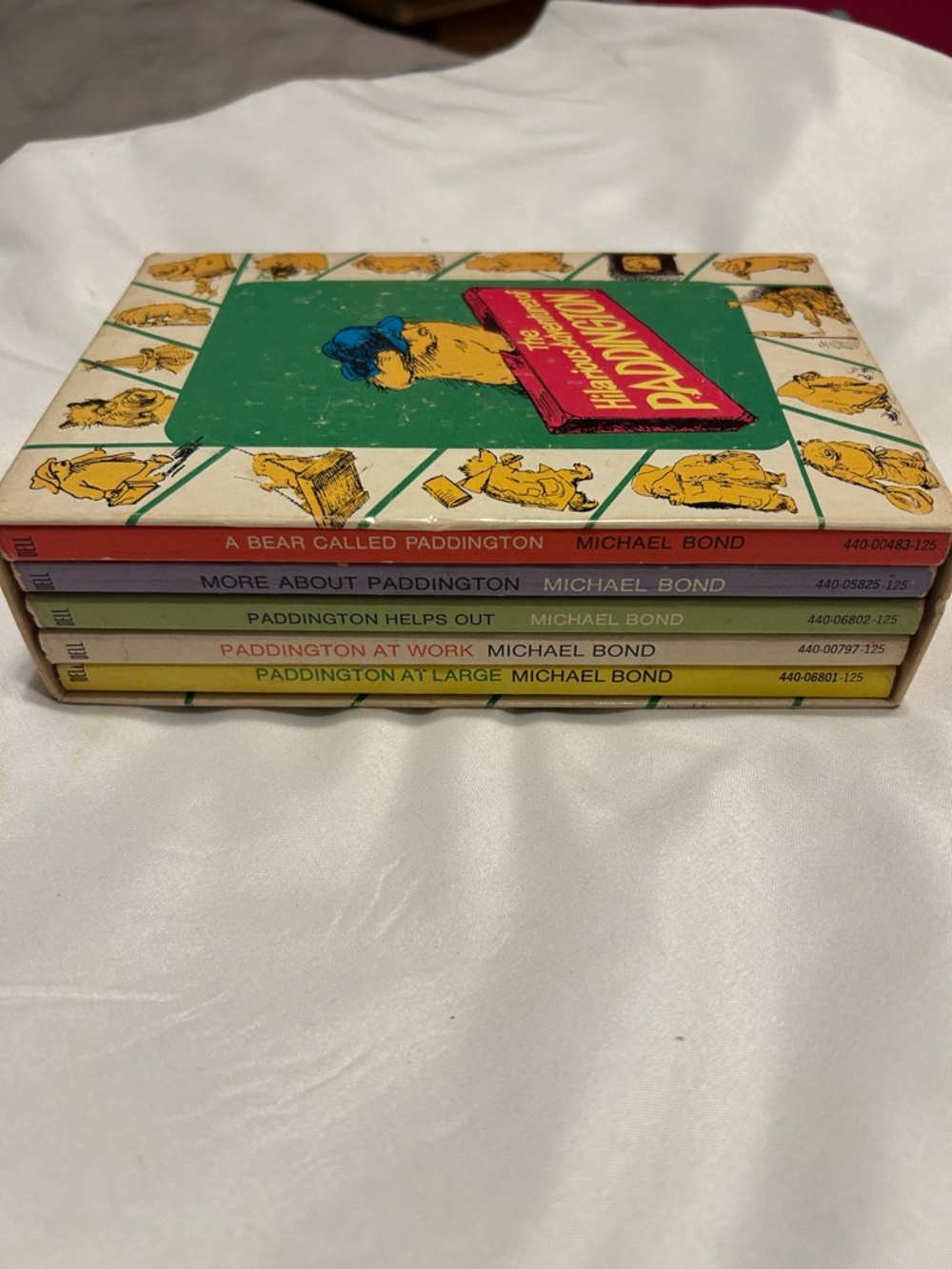 $🔟💰Moving🚚Sale Hilarious Adventures of Paddington 5 book set, Michael Bond